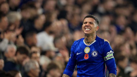 Енцо Фернандес пропуска предстоящия мач на Аржентина заради проблеми с коляното