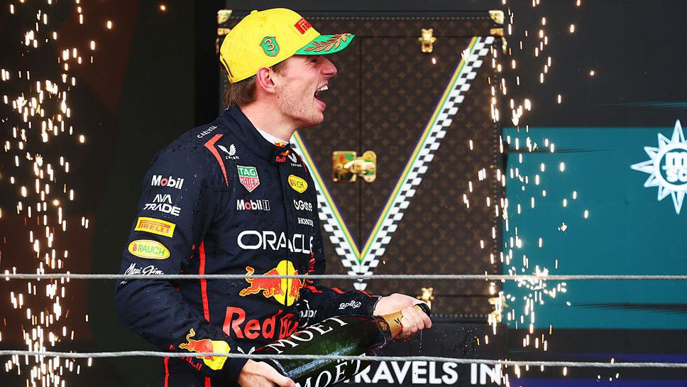 Макс Верстапен стартира от алеята пред боксовете но успя да