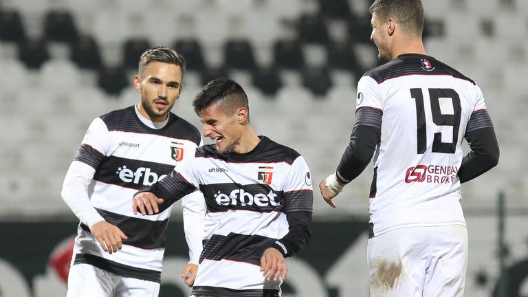  Четирима отиват от Локо (Пд) в Царско село 