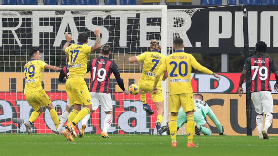 Златан спаси Милан с късен гол за 2:2 срещу Верона