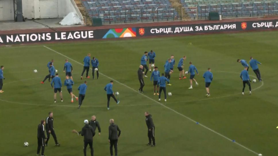 Финландците тренираха на "Васил Левски" преди мача с България