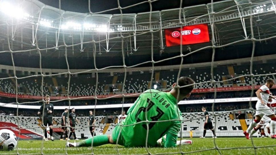 Турция и Хърватия не се победиха в луд мач