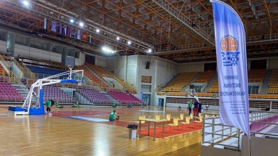 Две баскетболистки отпаднаха от групата на България