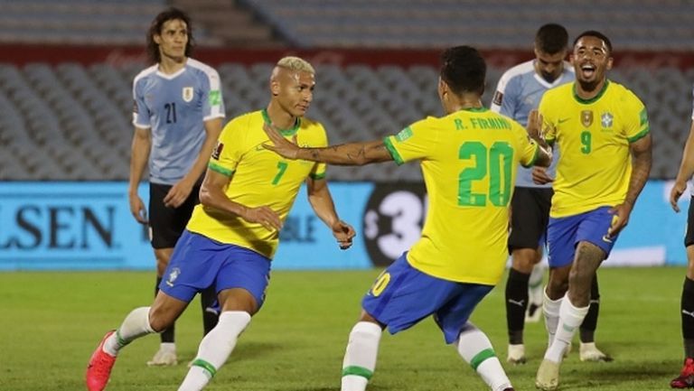 Бразилия не се затрудни с Уругвай, изгониха Кавани (видео)