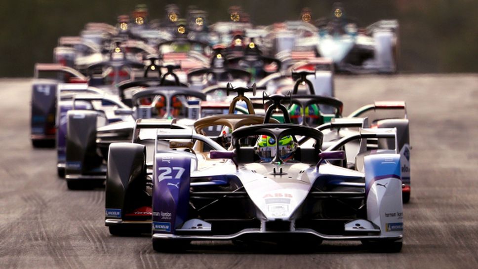 Саудитска Арабия ще приеме първото нощно състезание във Формула Е