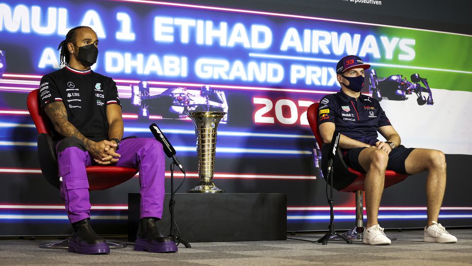 Люис Хамилтън: Макс луд? Всички пилоти сме малко луди, за да правим това