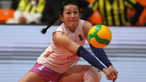 Ивелина Монова след мача на Марица с Фенербахче: Горда съм с моя отбор