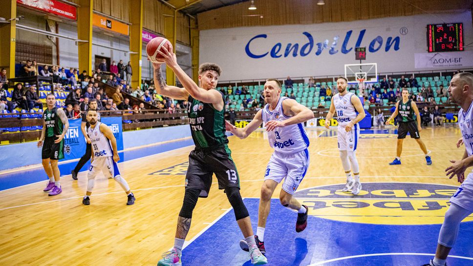 Оперираха младежки национали на Черно море