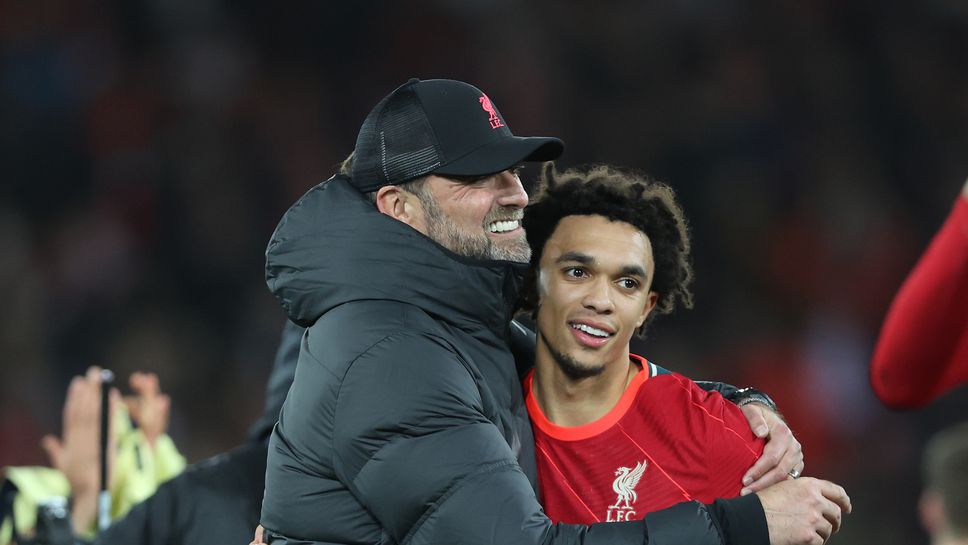 Трент Александър-Арнолд получи признание за блестящия ноември