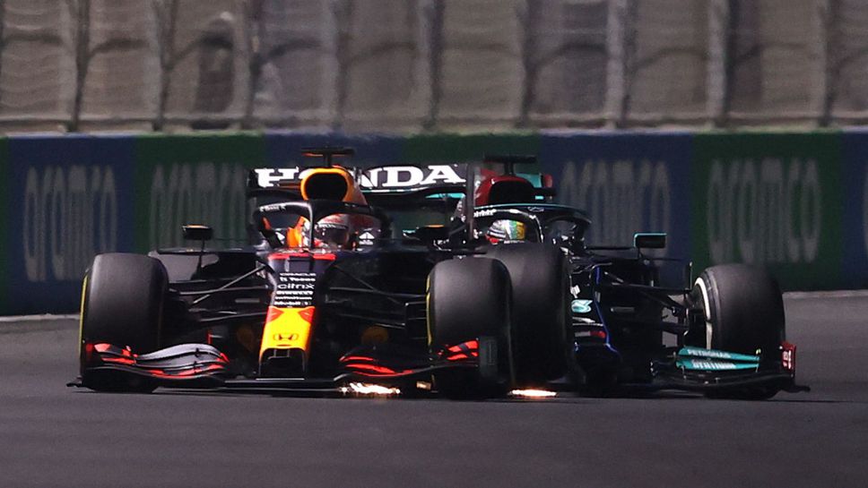 ФИА заплаши Верстапен и Хамилтън със сериозни наказания при нов инцидент в Абу Даби