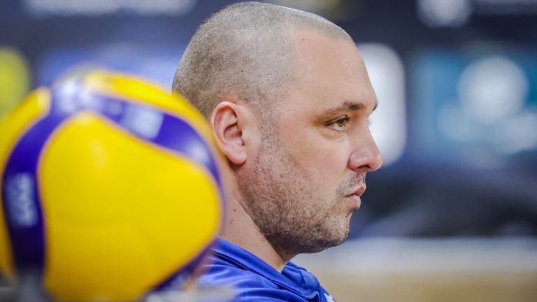 Пирин Разлог надигра като домакин Монтана с 3 0 гейма в