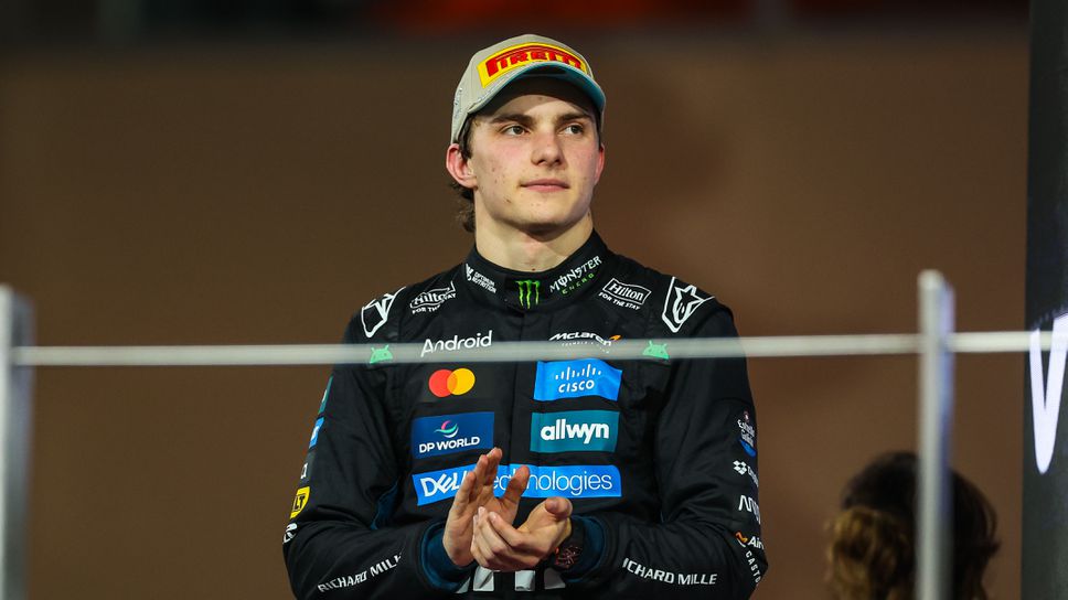 Пилотът на Макларън Оскар Пиастри защити прилагането на Папая правилата