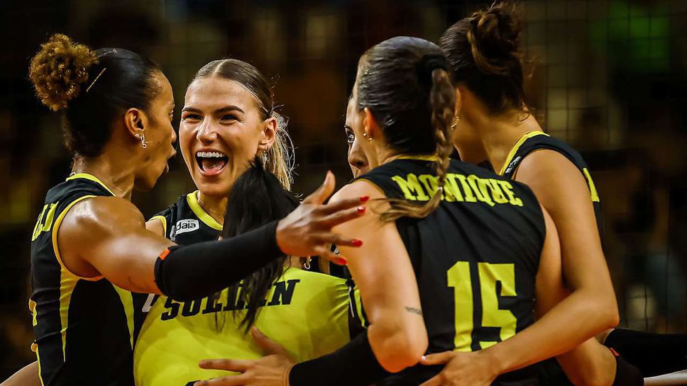 Националката Мария Колева и нейният Дентил Прая Клуб Уберландия стартираха