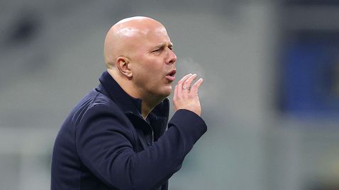 Слот намекна, че очаква извинение от Салах