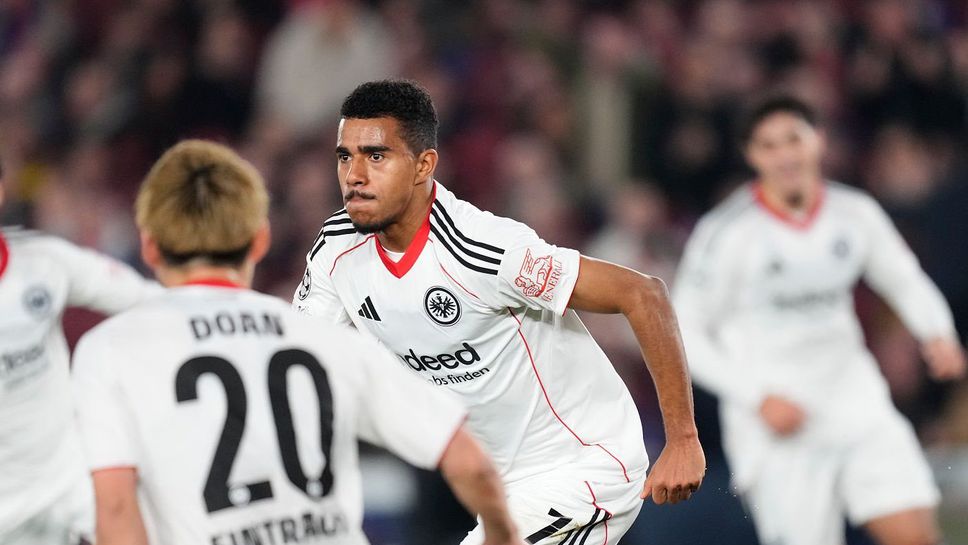 Барселона 0:1 Айнтрахт (Франкфурт), гол на Кнауф