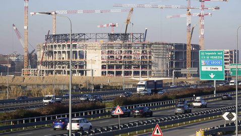 Организаторите на ЗОИ 2026 защитиха по-малкия размер на пързалката за хокей на лед