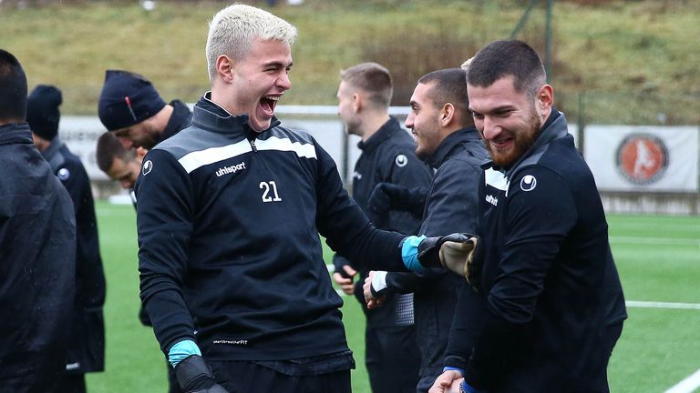  Светослав Вуцов изненада с нова визия 