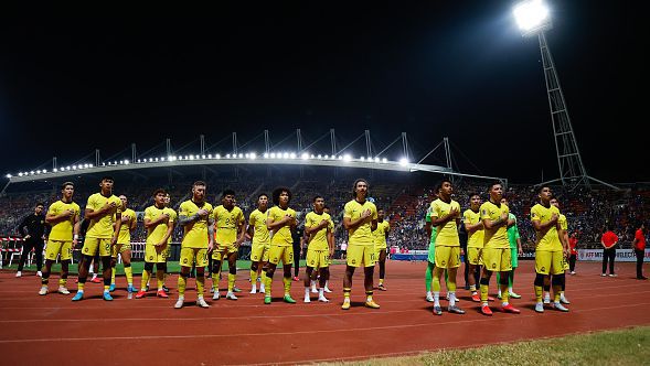 Добрата страна на футбола - феновете на Малайзия аплодириха съперника Тайланд, въпреки че техният отбор загуби