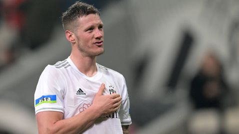  Вегхорст предложил да заплати отплата на Бешикташ от джоба си, с цел да премине в Ман Юнайтед 