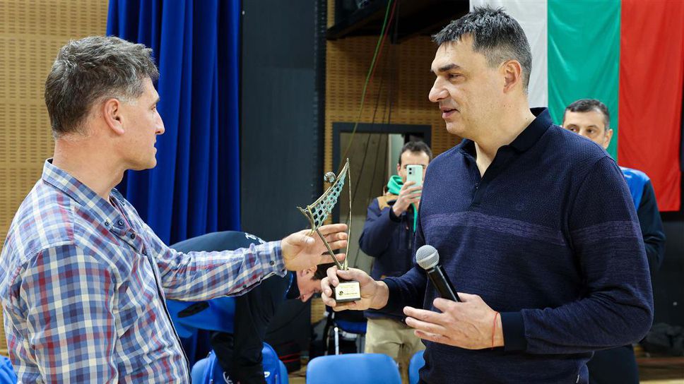 Левски София получи наградата "Златна мрежа" от Volley Mania