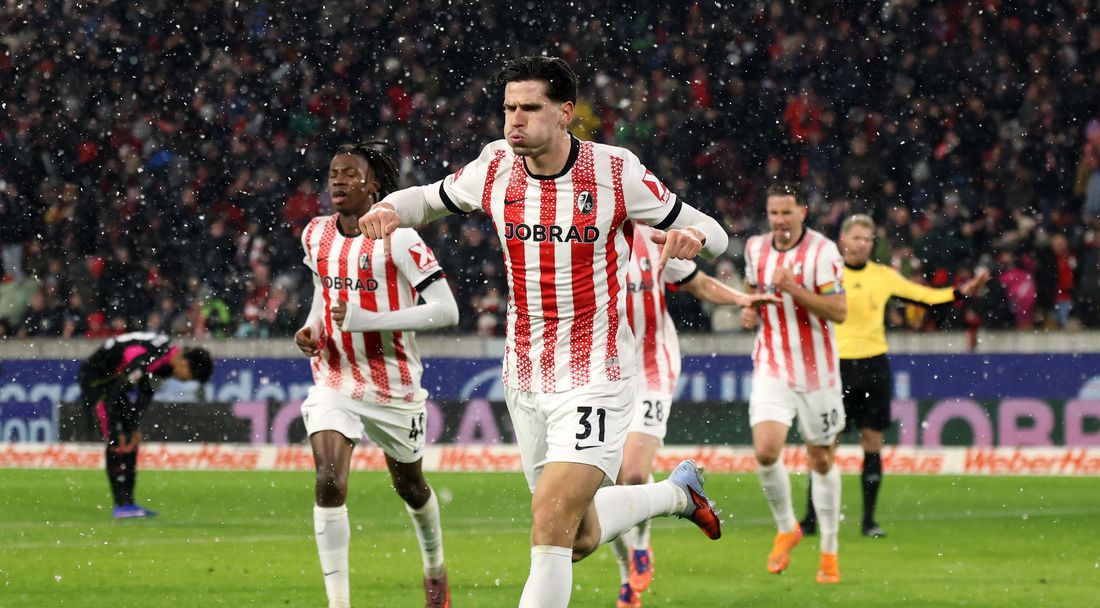 Дузпа с червен картон помогна на Фрайбург за успешен старт на годината