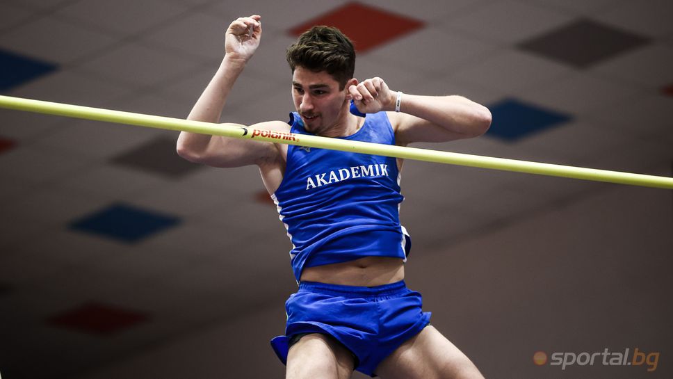 Гръцкият състезател Георгиос Папанастасиу спечели овчарския скок при мъжете в