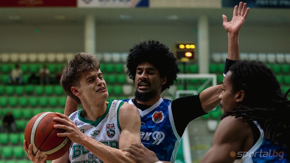 Академик и Ботев Враца в първи сблъсък за Купата