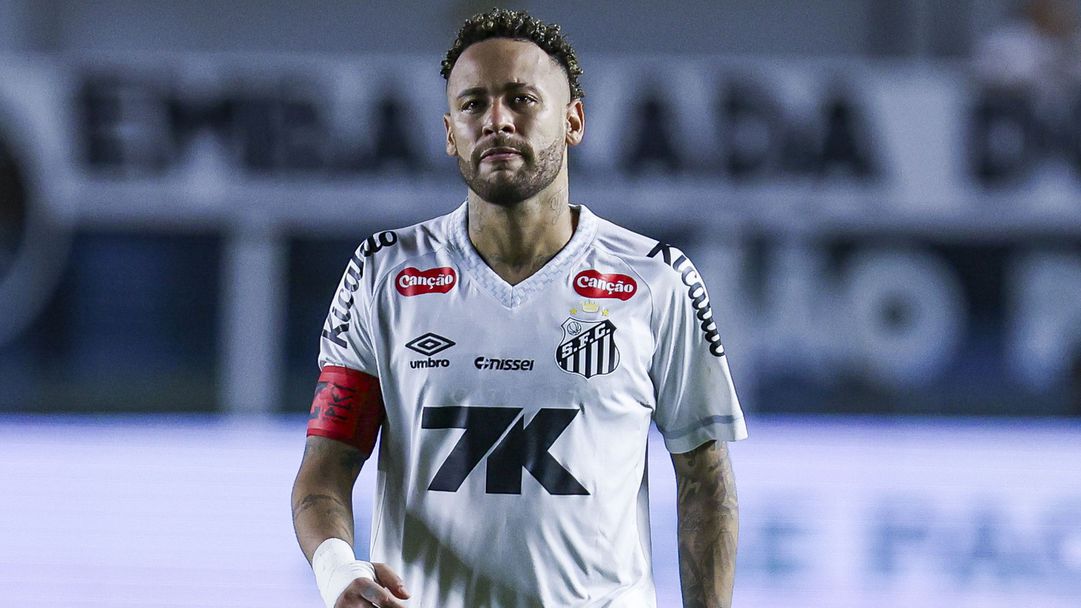 Неймар започна работа по възстановяването си