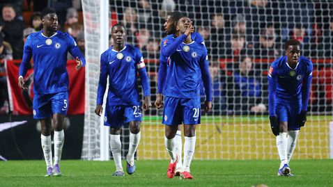 Разгромна победа за Челси в дебюта на Росиниър