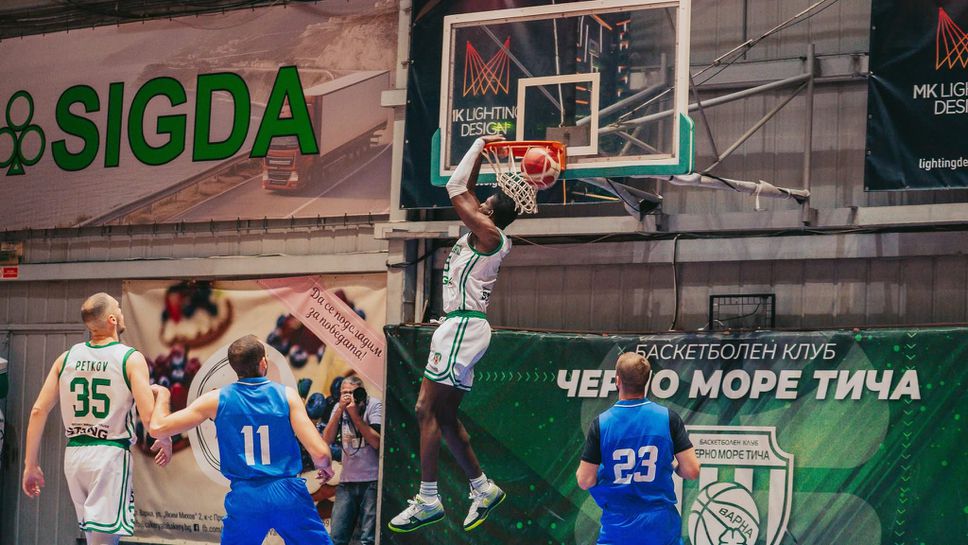 Черно море смаза Левски във Варна