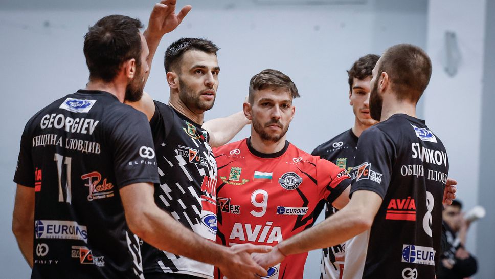 Локомотив Авиа започна годината с лесна победа над Славия