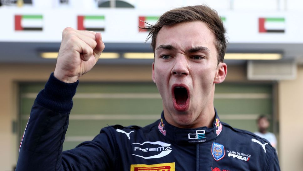 Пилотът на Алпин Пиер Гасли се върна към годините си