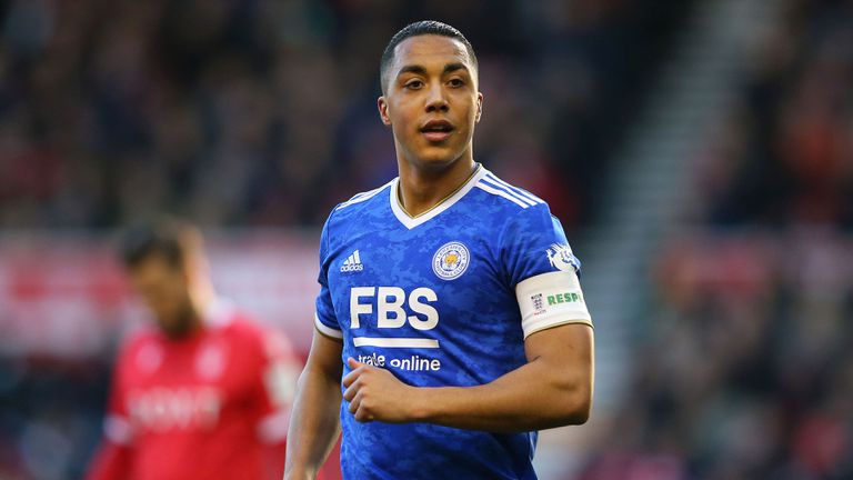  Ман Юнайтед вади 40 млн. паунда за Тилеманс 