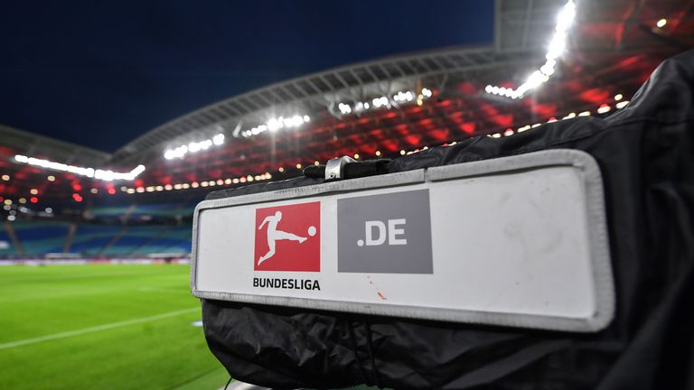  Феновете в Германия отхвърлиха концепцията за плейофи в Бундеслигата 
