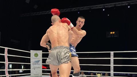 Христо Димов надделя в интригуващ кикбокс сблъсък