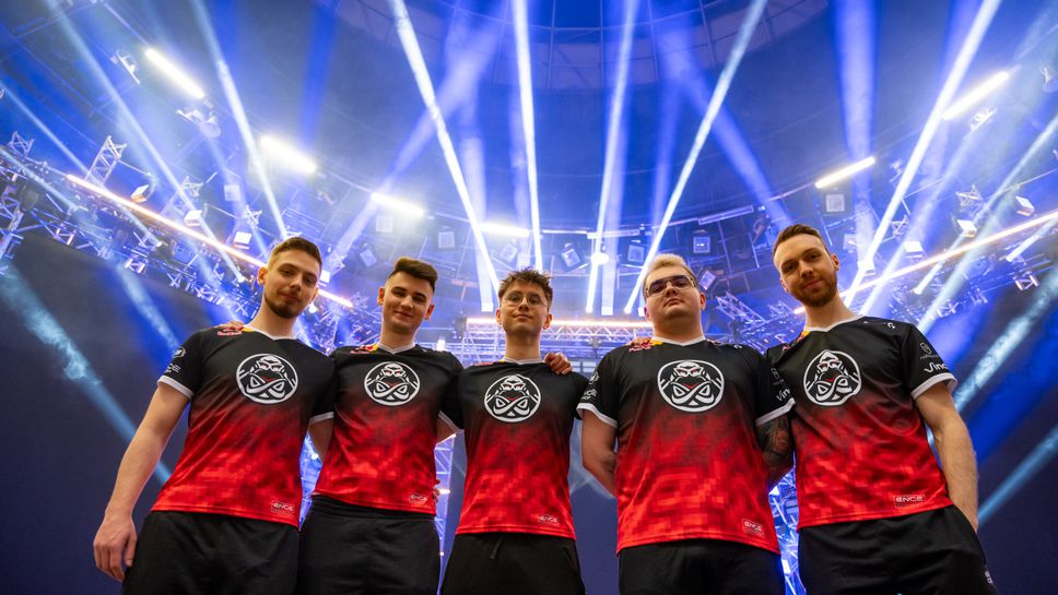 dycha⁠ остава в ENCE