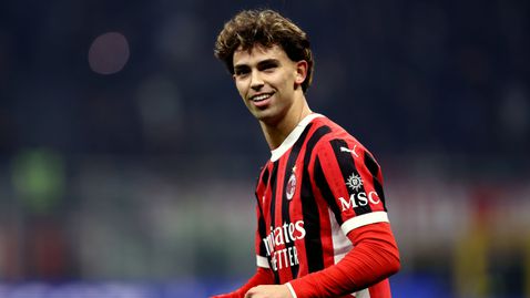 Тимът на Кристиано изпреварва Бенфика за Жоао Феликс