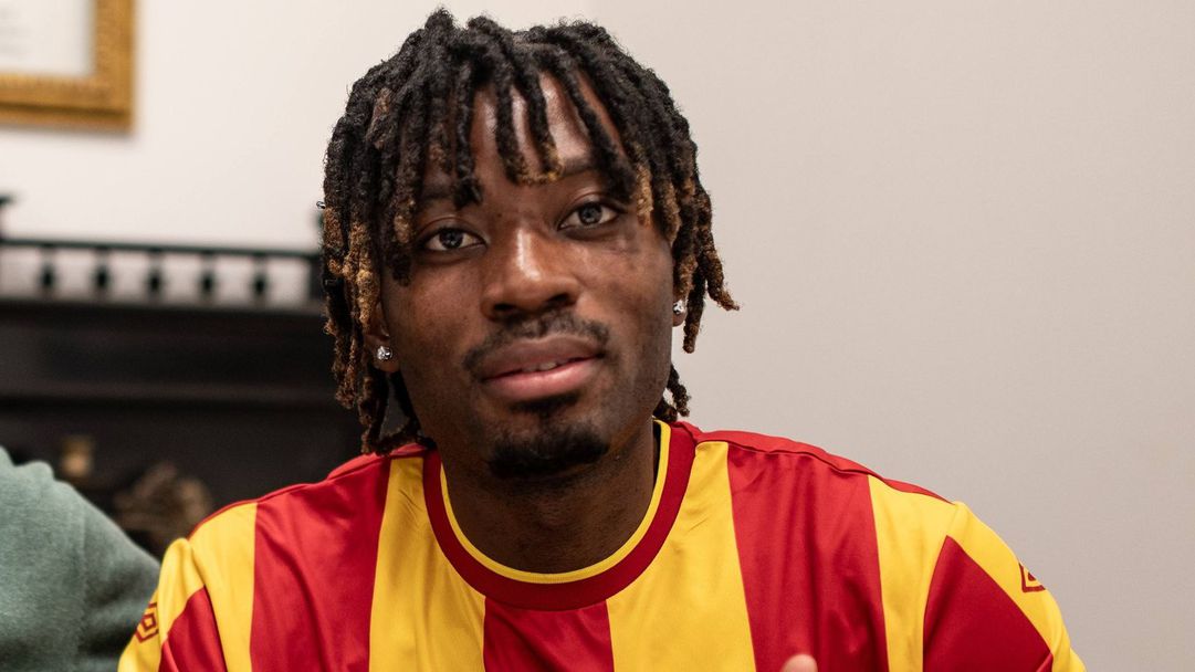 Септември продаде нигерийски халф в Израел