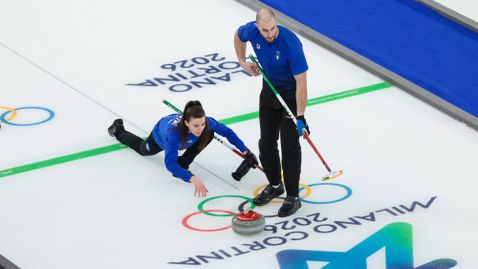 Италианският отбор по кърлинг на смесени двойки е решен да се пребори за бронза