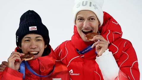 Счупените медали от Зимните олимпийски игри ще бъдат поправени