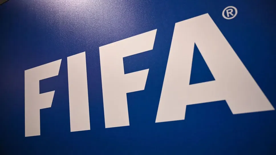ФИФА изпрати медицински консумативи в Украйна и отпусна един милион долара за хуманитарна помощ