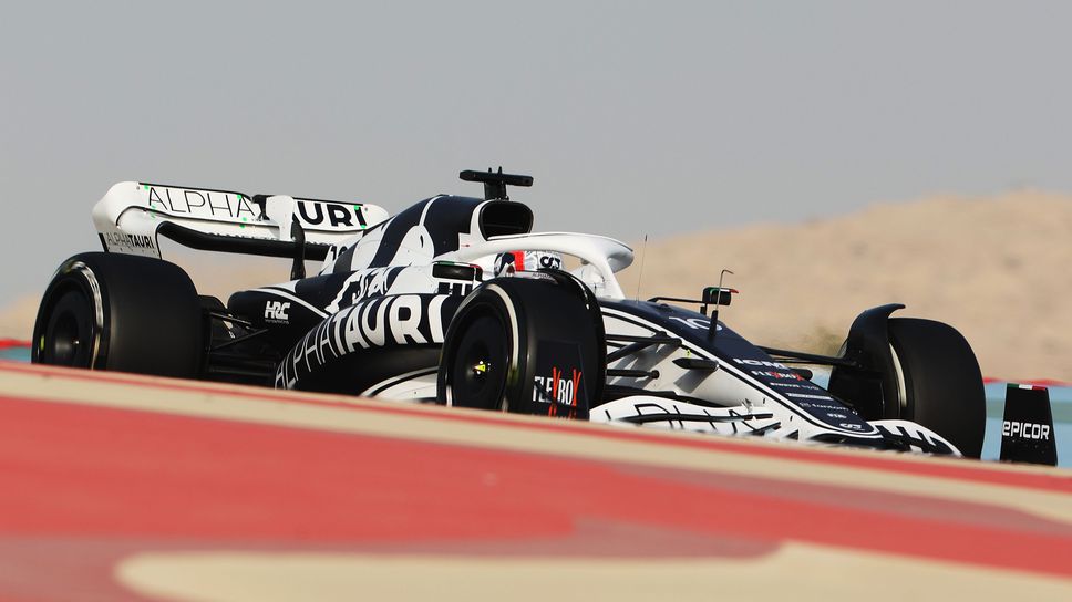 Пиер Гасли даде най-доброто време в края на първия ден на тестовете в Бахрейн