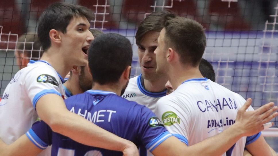 Николай Къртев с 8 точки, Аркас записа 14-и успех в Турция