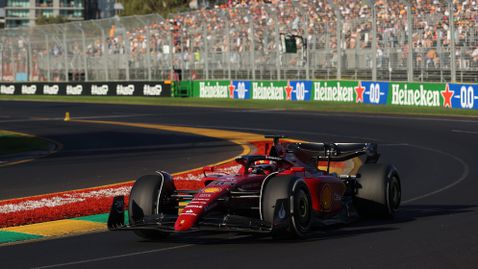  В Австралия Шарл Леклер прекъсна близо 12-годишна суша на Ферари 