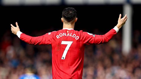  Полицията в Ливърпул преглежда видеозаписи от случая с Кристиано 