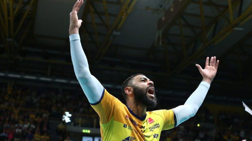 Модена се сбогува с Ървин Нгапет: Голям, луд и невероятен!