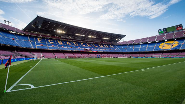 Барселона приема Жирона в каталунско дерби с което ще бъде