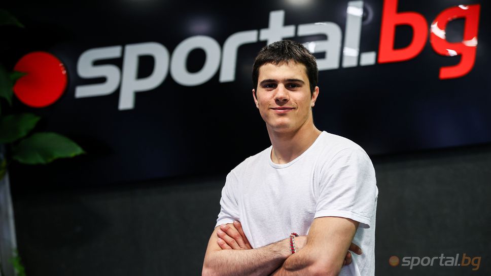 Световният шампион за мъже и младежи в алпийския сноуборд Тервел