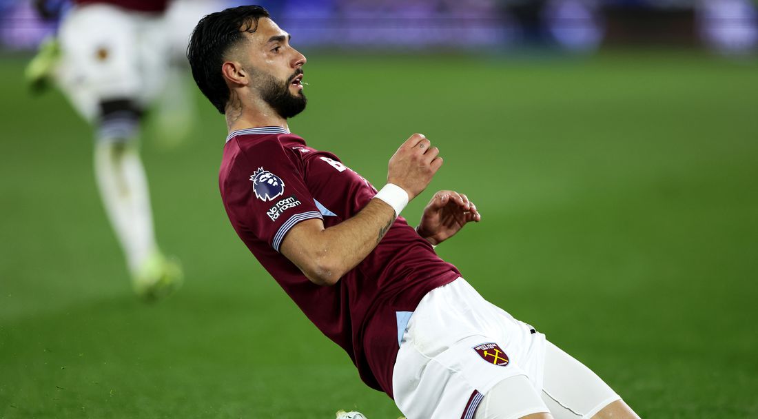 Уест Хам излезе над чертата с бой над Уулвс