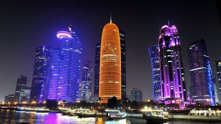 Катар планира да открие нови 20 хиляди хотелски стаи за Световното
